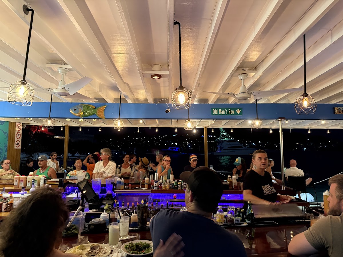 Dinghy Dock Restaurant - Photo 7