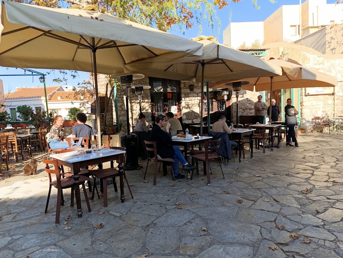 Platanos Taverna - Photo 5