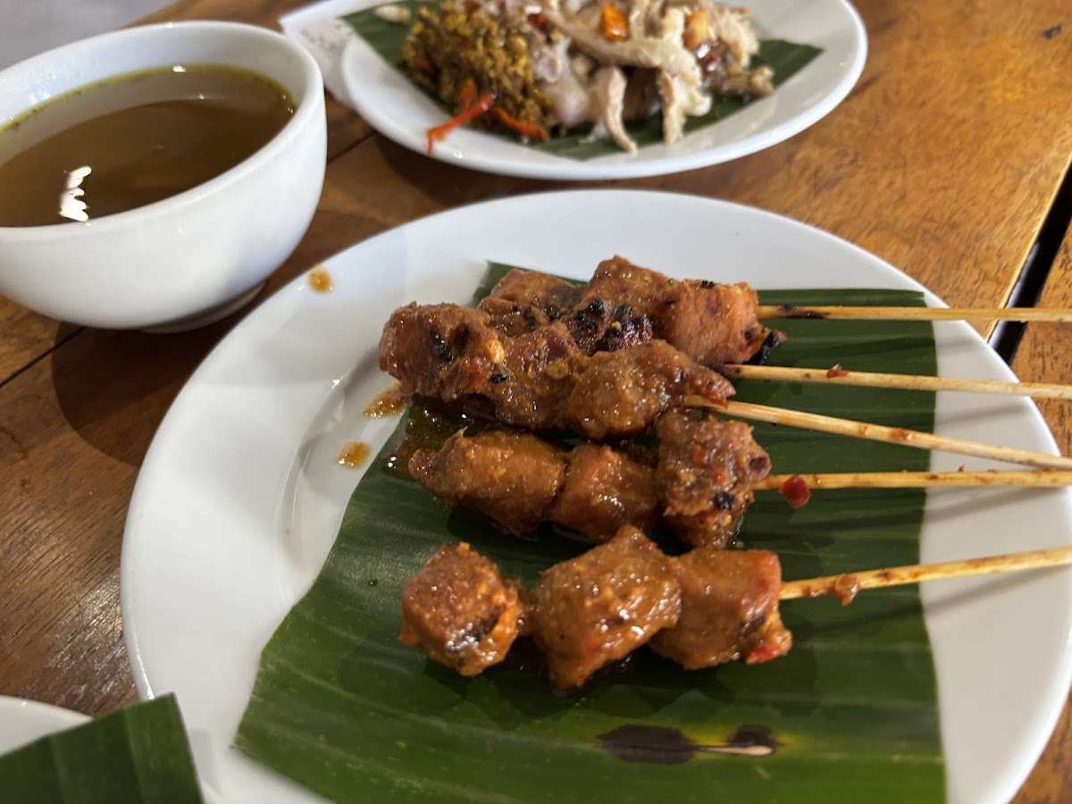 Warung Babi Guling Pak Malen - Photo 4