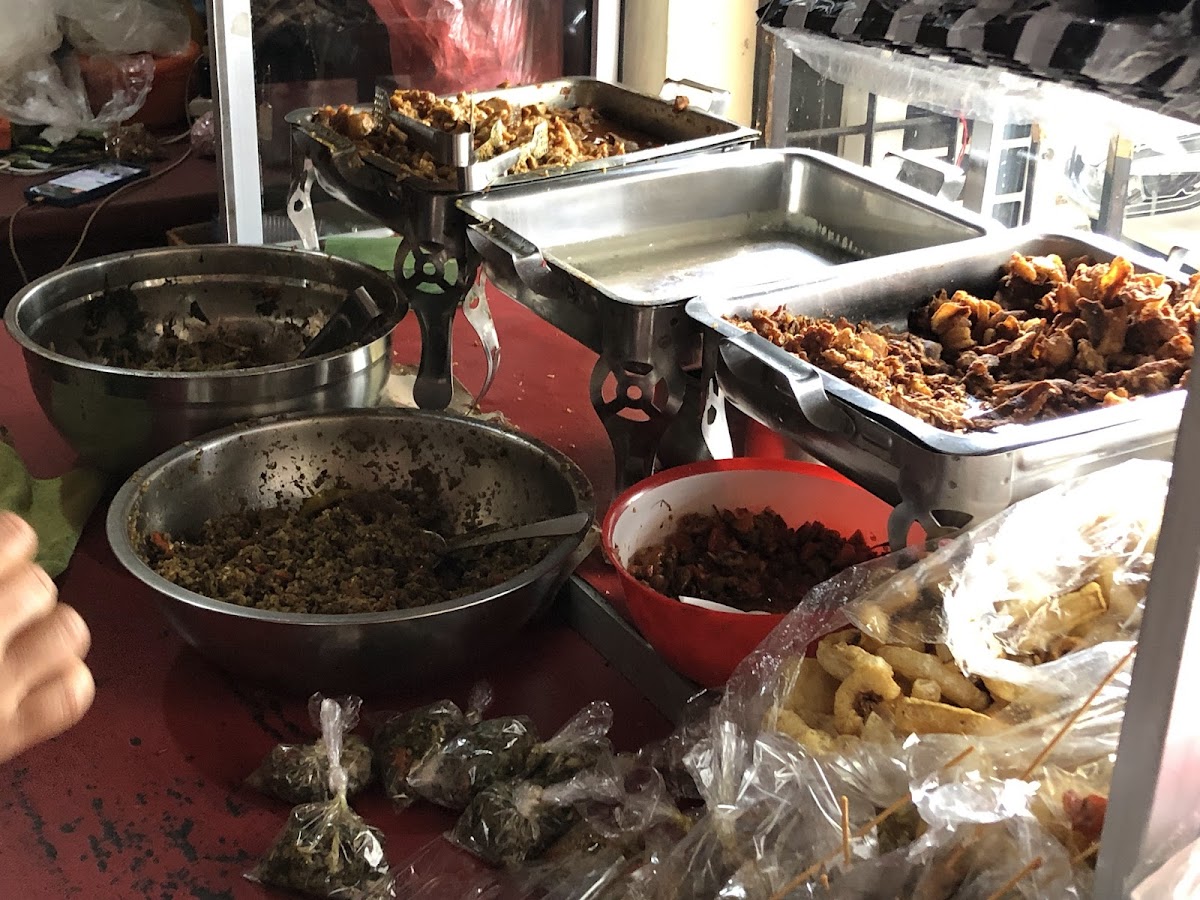 Warung Babi Guling Pak Malen - Photo 7