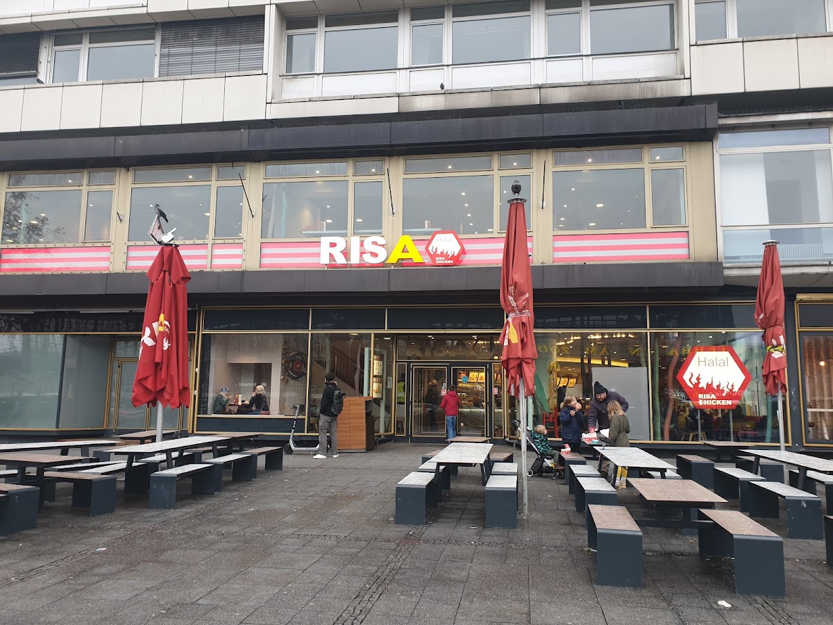 Risa Chicken - Photo 3