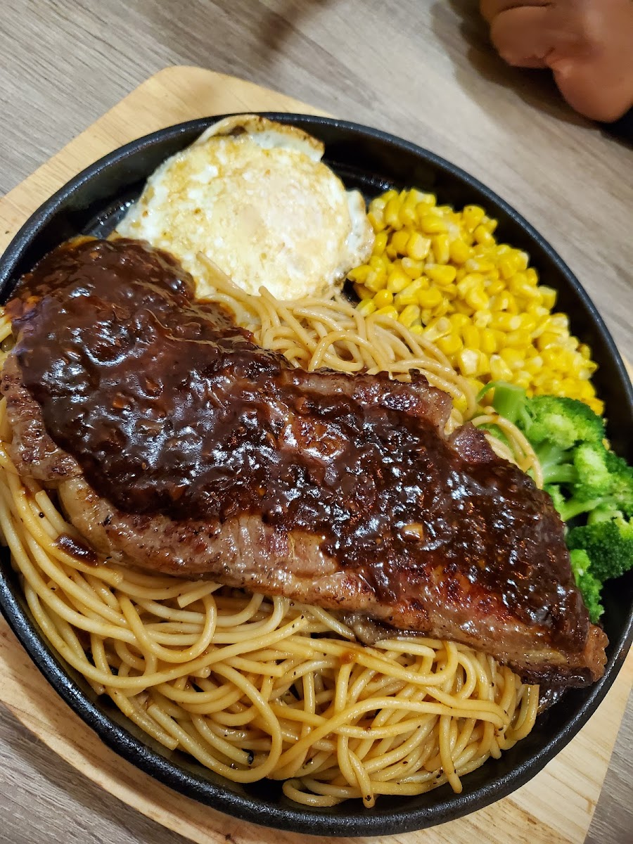 THE STEAK ALLEY - Photo 4