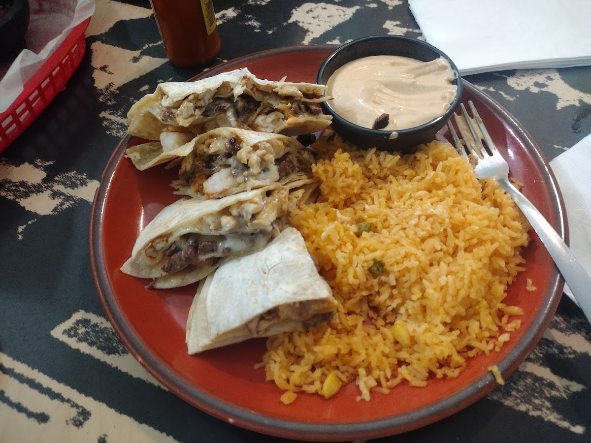 Don Pepe Mexican Grill & Cantina - Photo 4