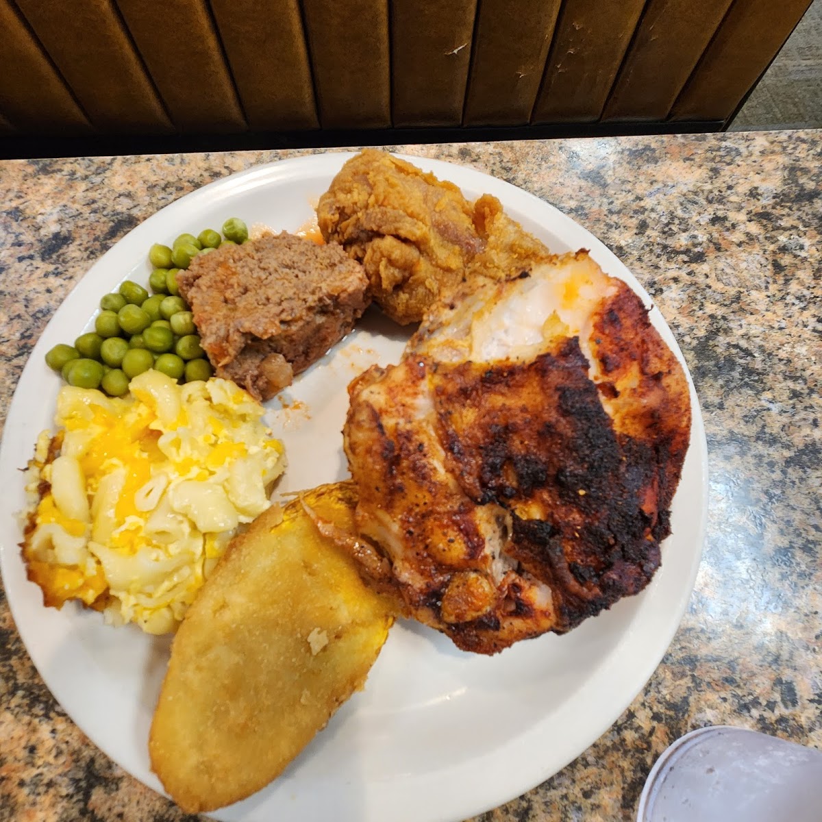 Jo Mars Family Restaurant - Photo 5