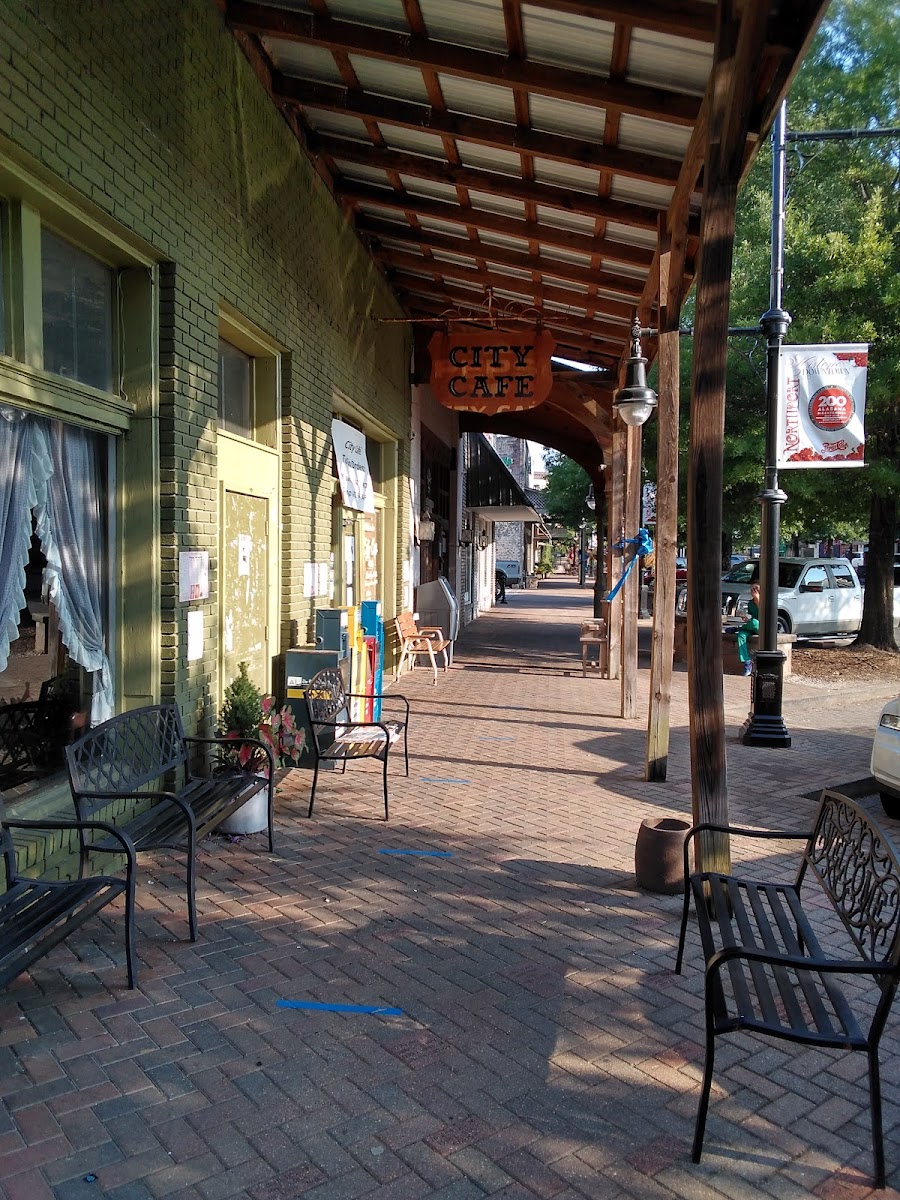 City Cafe Northport - Photo 2