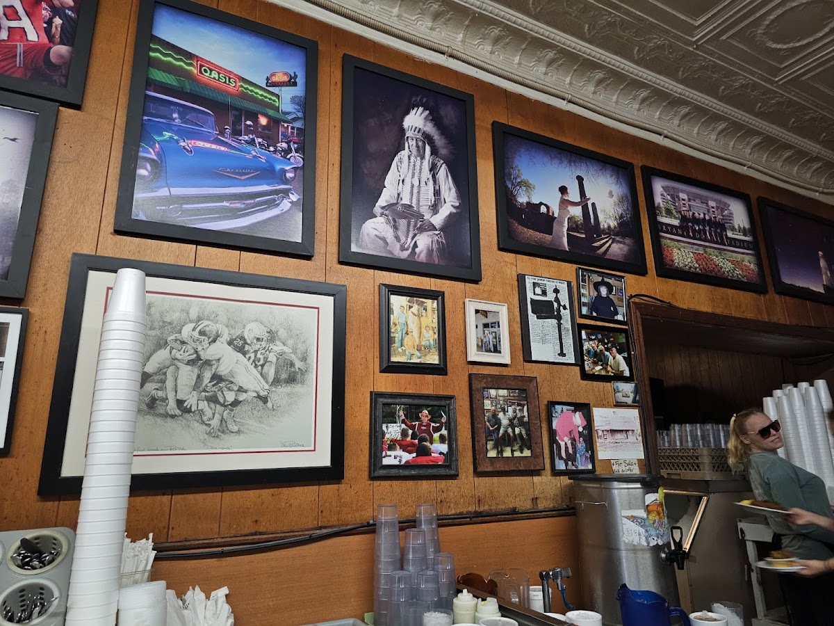 City Cafe Northport - Photo 3