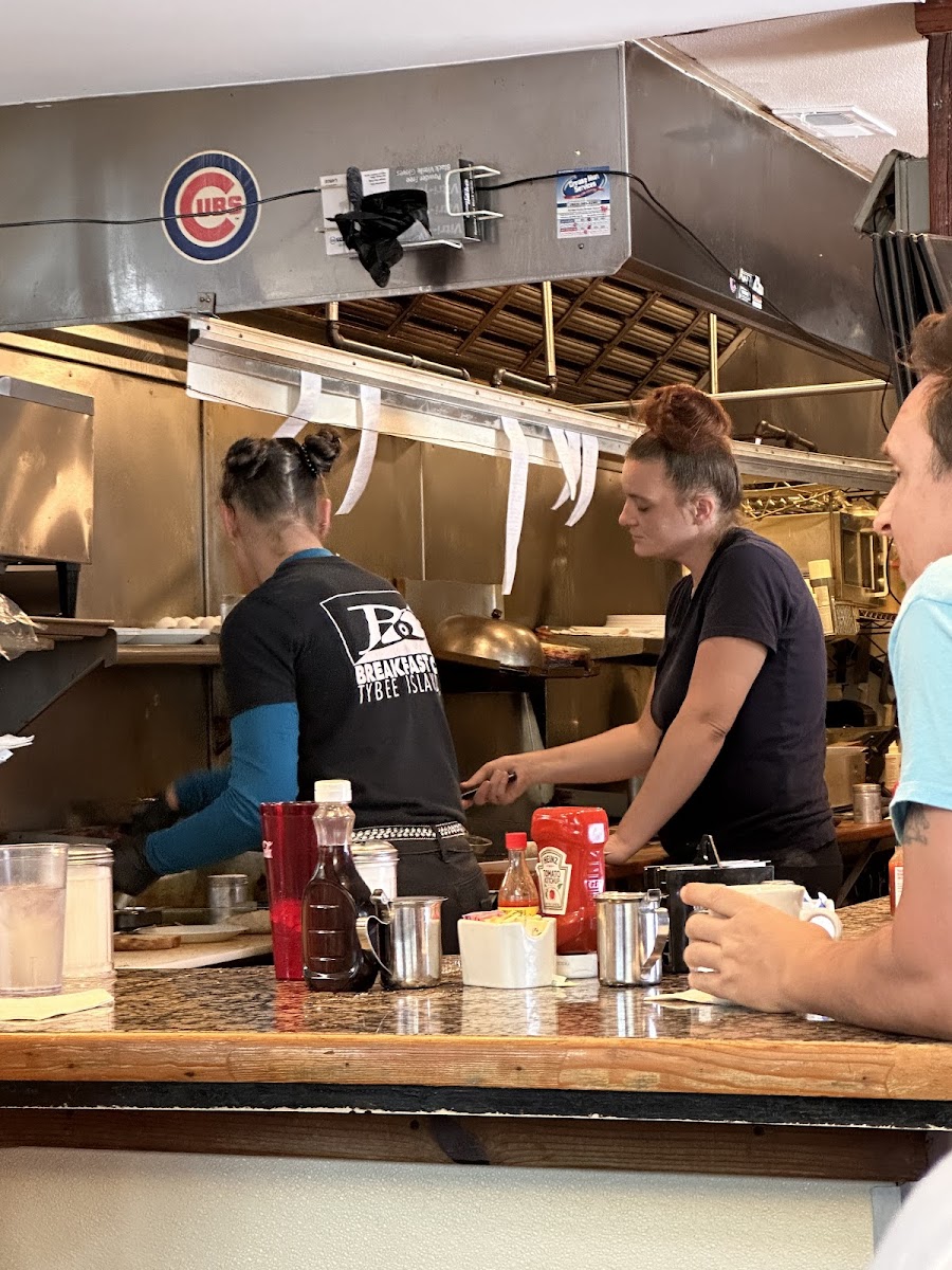 Breakfast Club Tybee Island - Photo 5