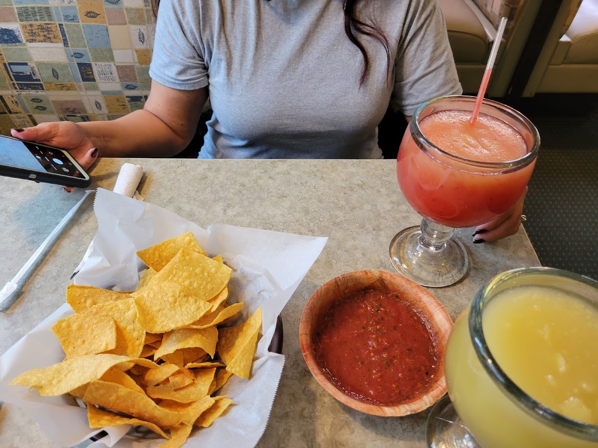 El Charrito Mansfield - Photo 6