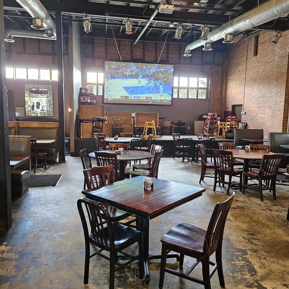 Main Street Tavern Montevallo - Photo 3
