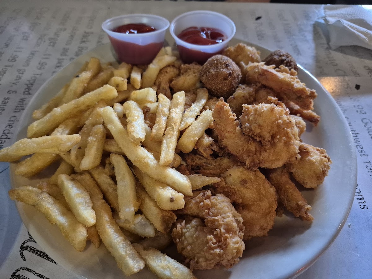 Main Street Tavern Montevallo - Photo 5