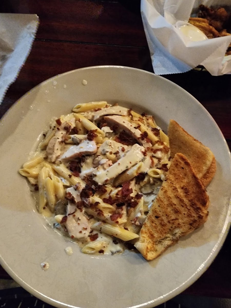 Main Street Tavern Montevallo - Photo 6