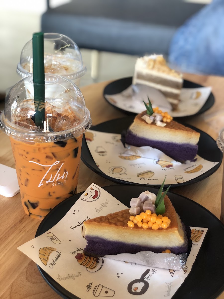 Paina Coffee and Eatery - Photo 9
