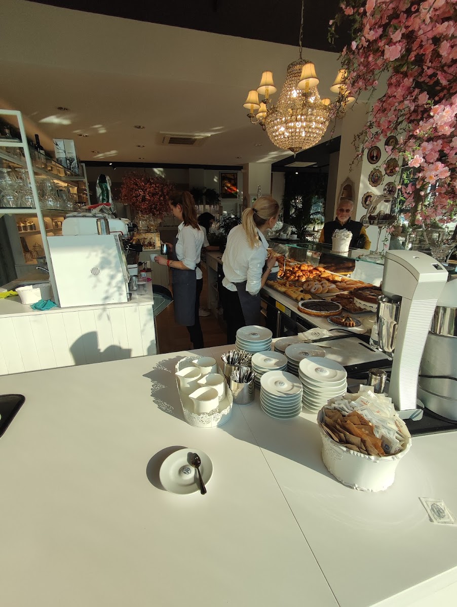 Caffetteria Pasticceria Frida - Photo 8