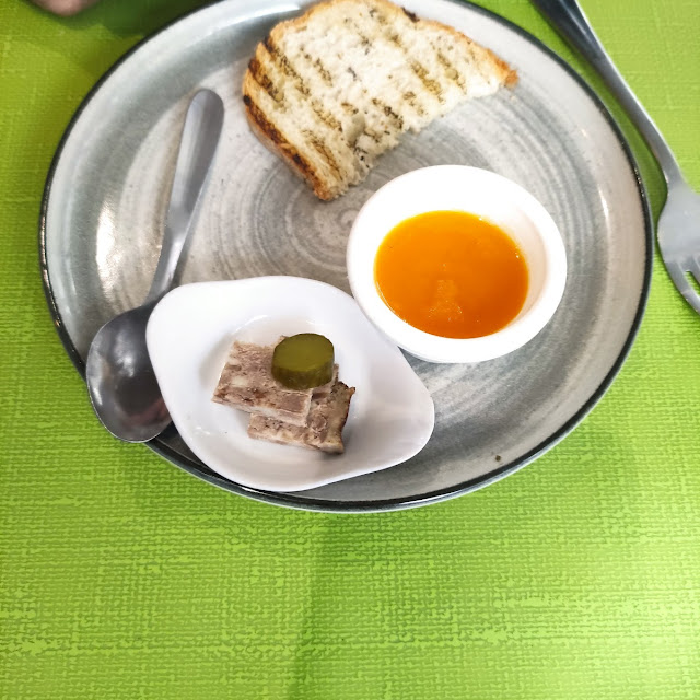 Amuse Bouche