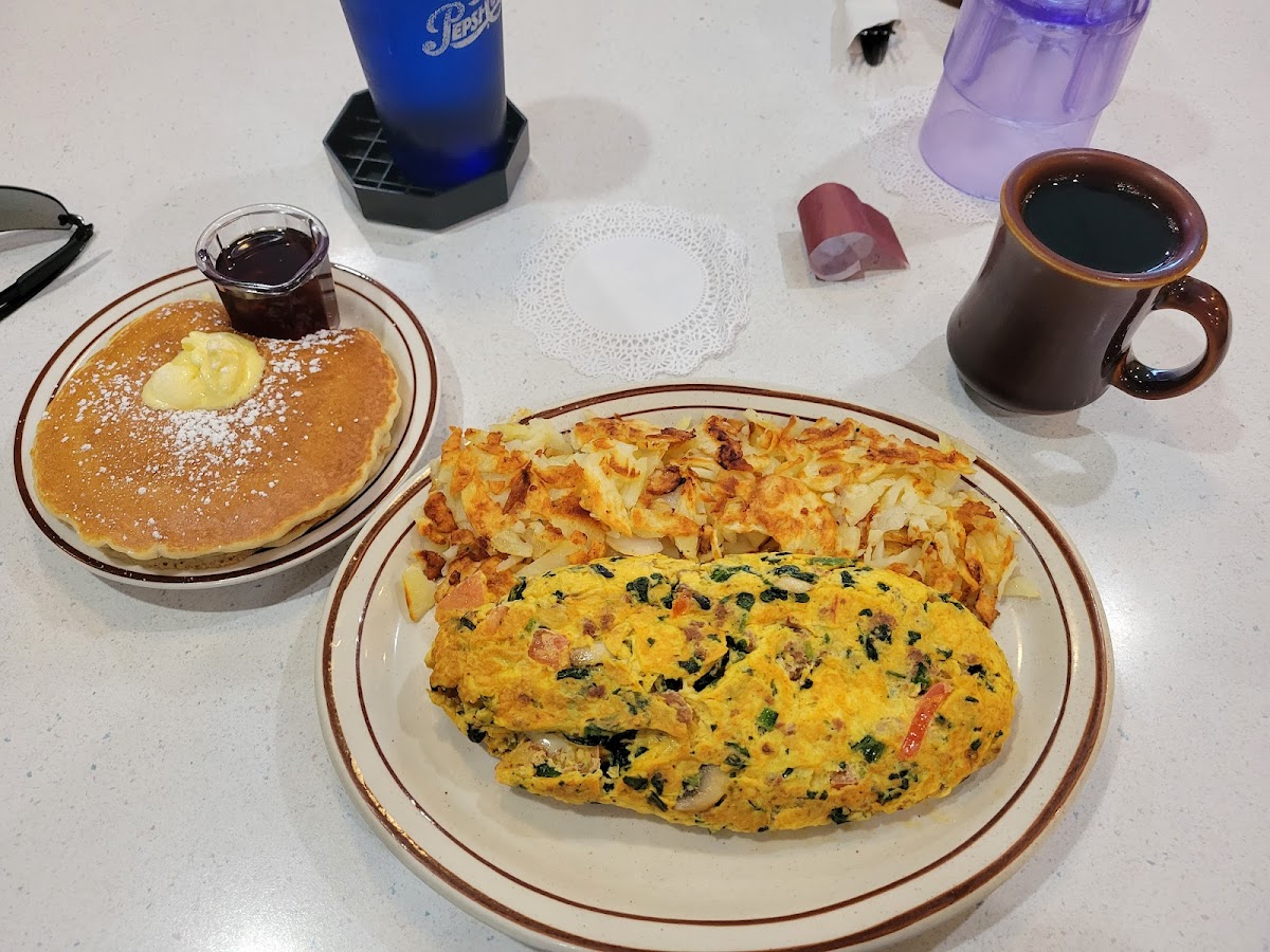 Sammy's Pancake House - Photo 9