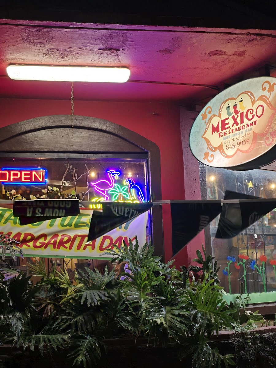 Mexico Restaurant - Photo 3