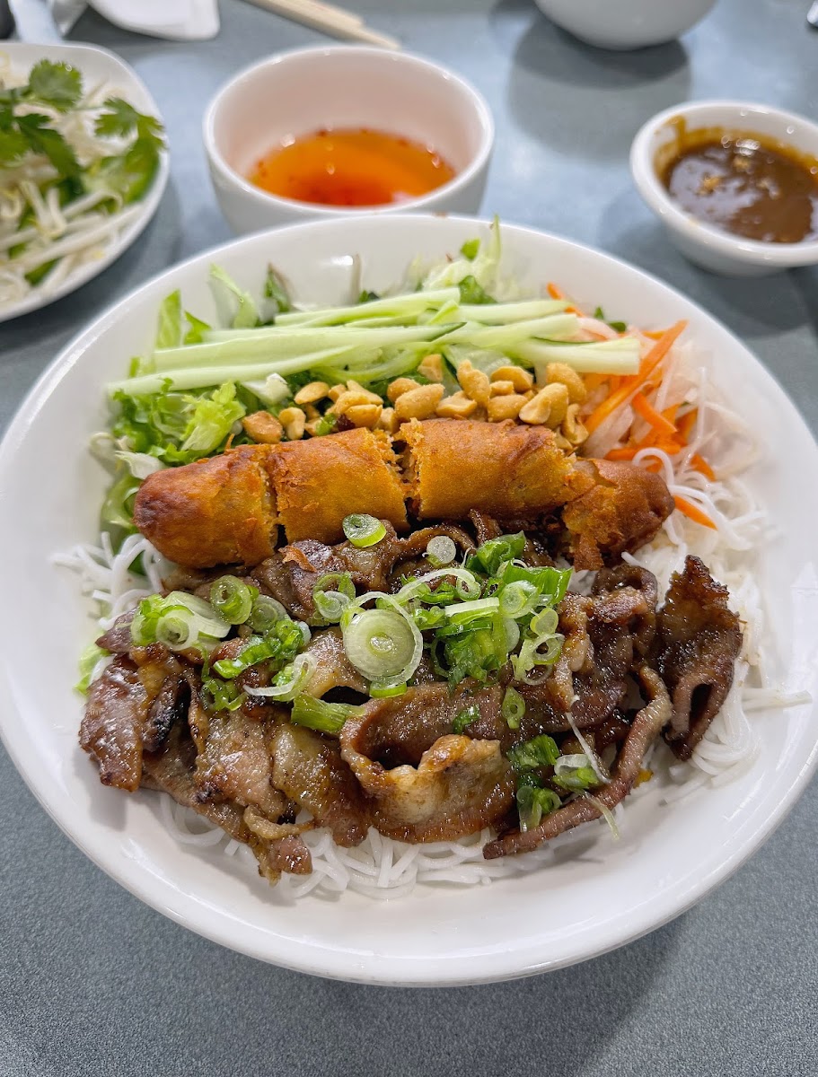 Pho Thien Phat - Photo 2
