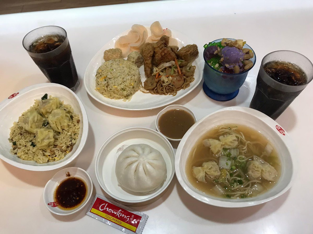 Chowking Milagrosa - Photo 1