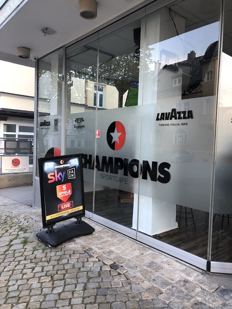 Champions Sportcafe - Photo 3