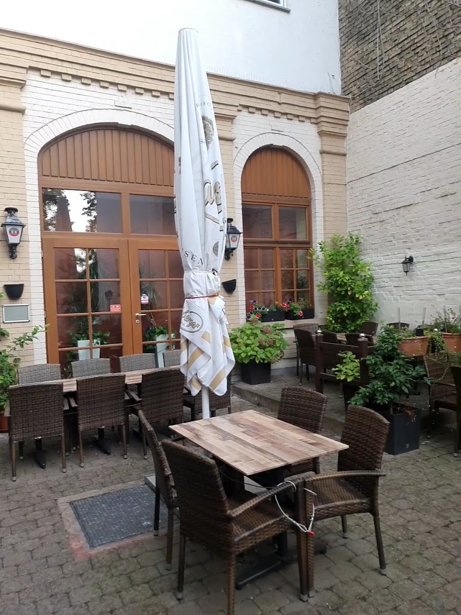 Schützenhof - Photo 1