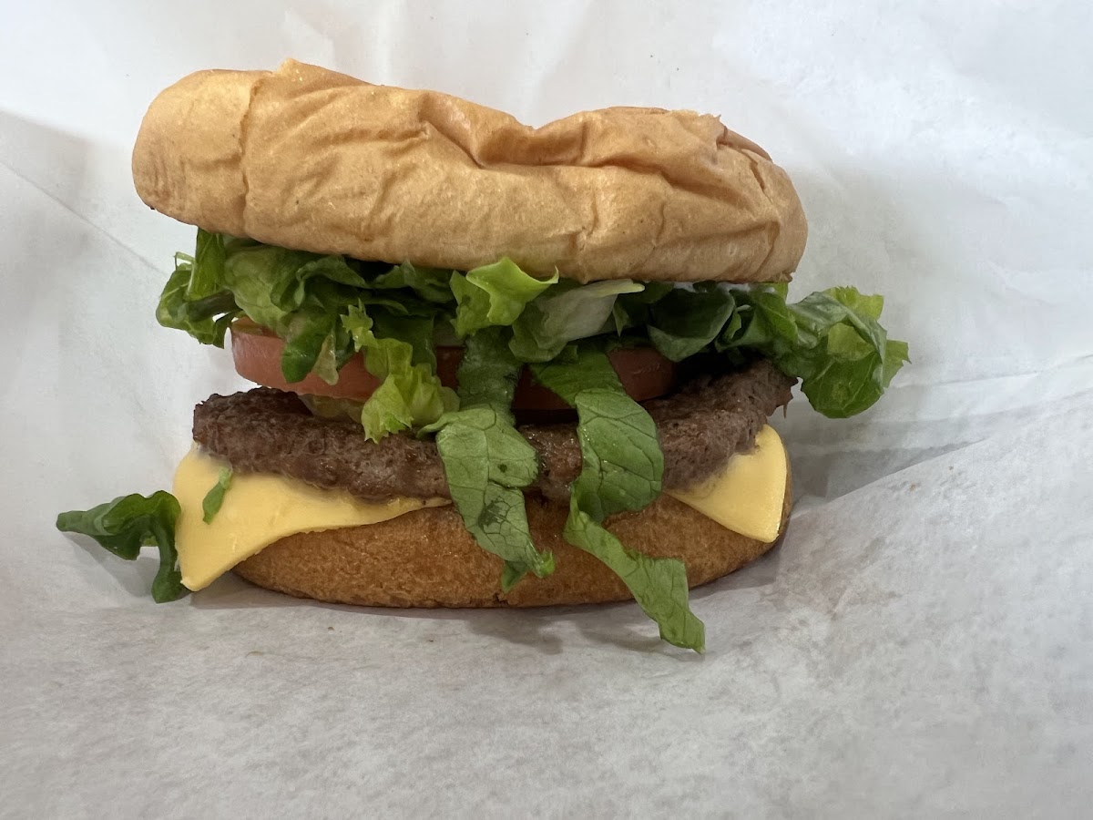 Jim's Big Burger - Photo 2