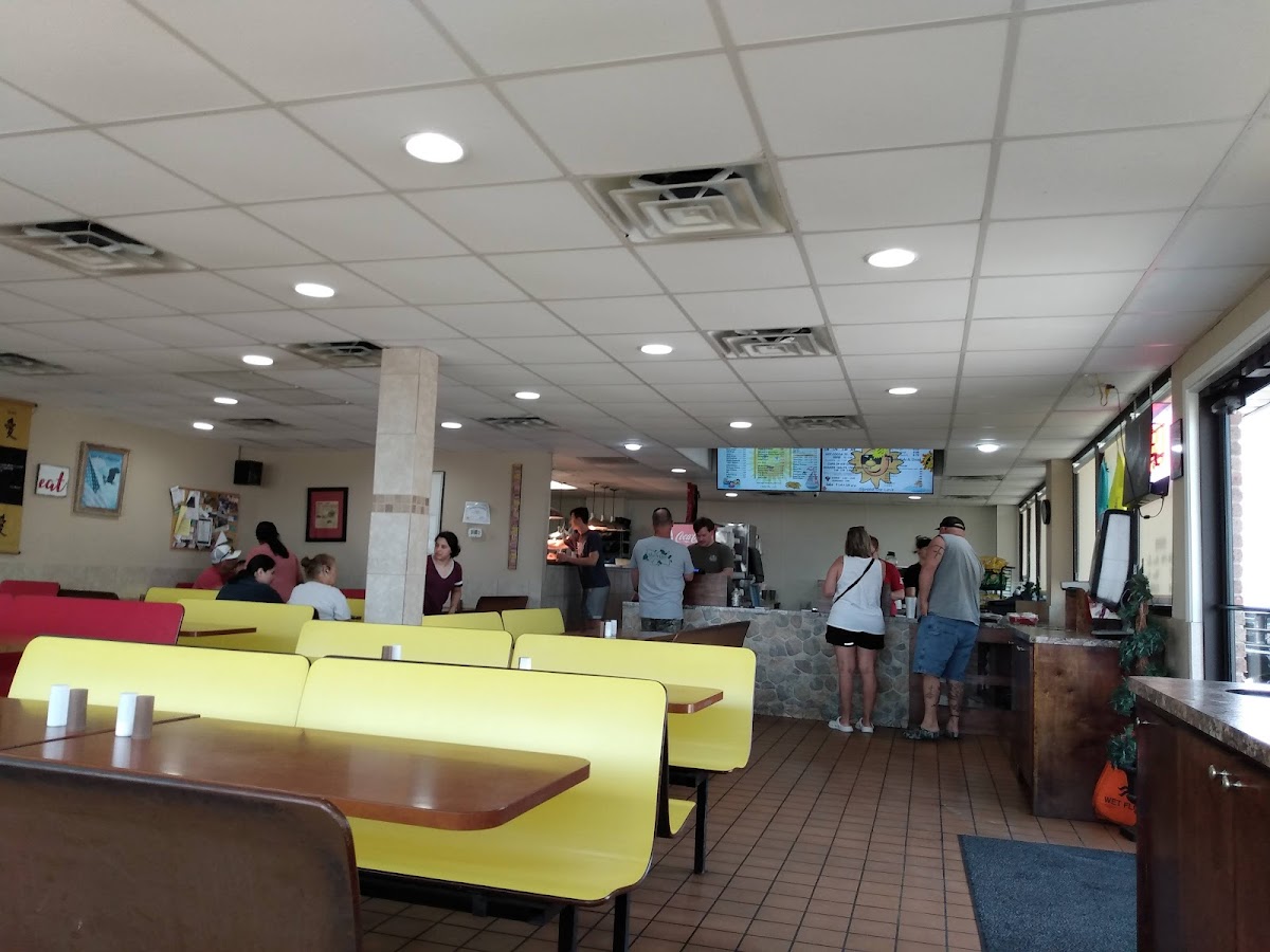 Jim's Big Burger - Photo 3