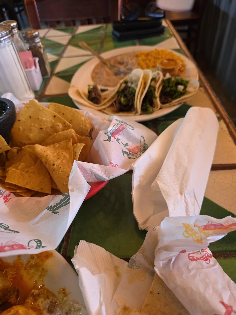 Tacos OJ - Photo 5