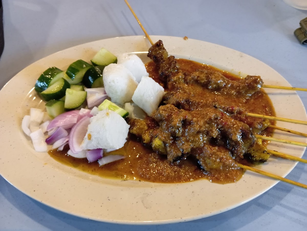 Roti Canai Family - Photo 6