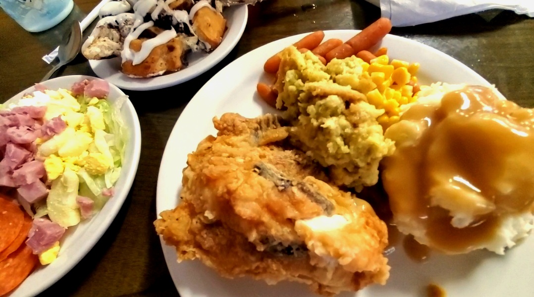 Don's Family Style Buffet - Photo 5