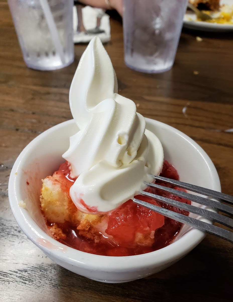 Don's Family Style Buffet - Photo 8