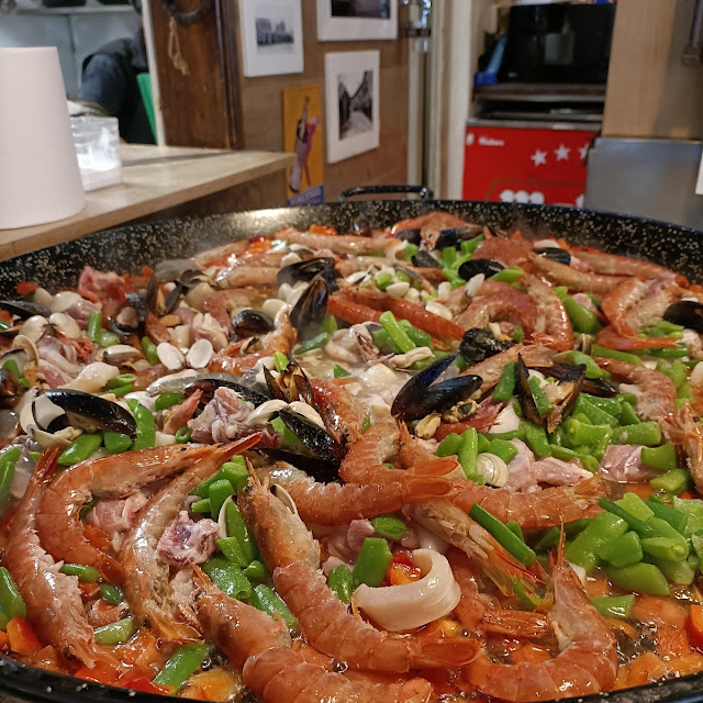Paella Mixta