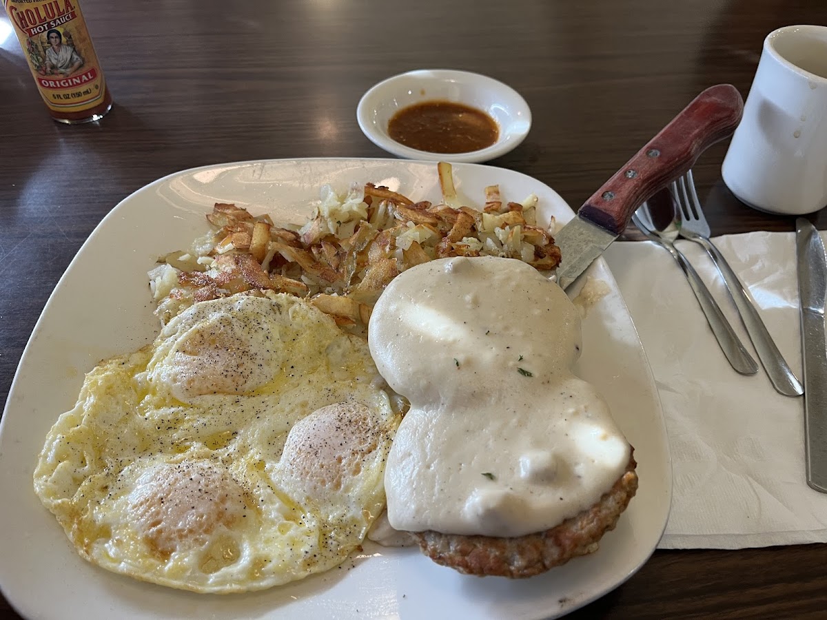 Cowgirls Cafe - Photo 4