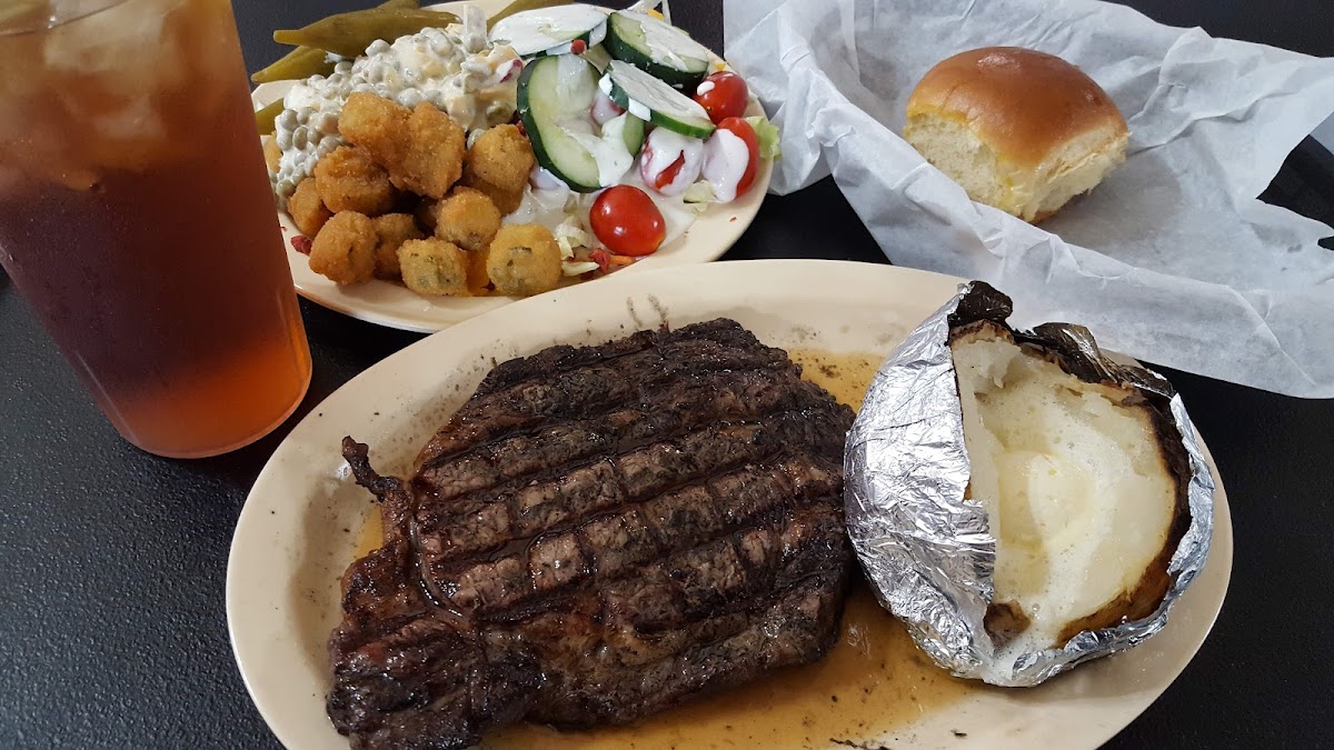 Bryan's Steaks - Photo 1