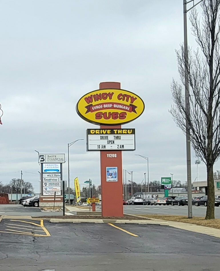Windy City Subs - Photo 3