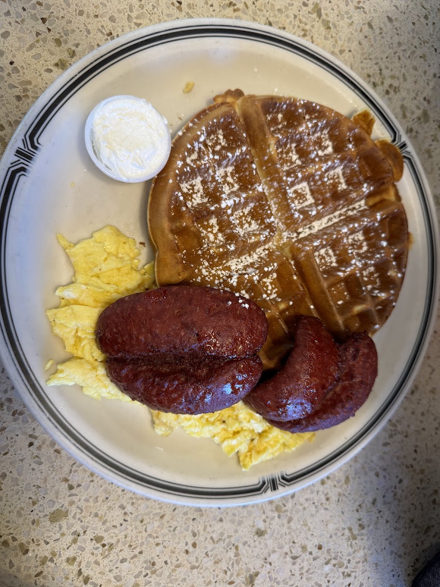 Stop 20 Diner - Photo 9