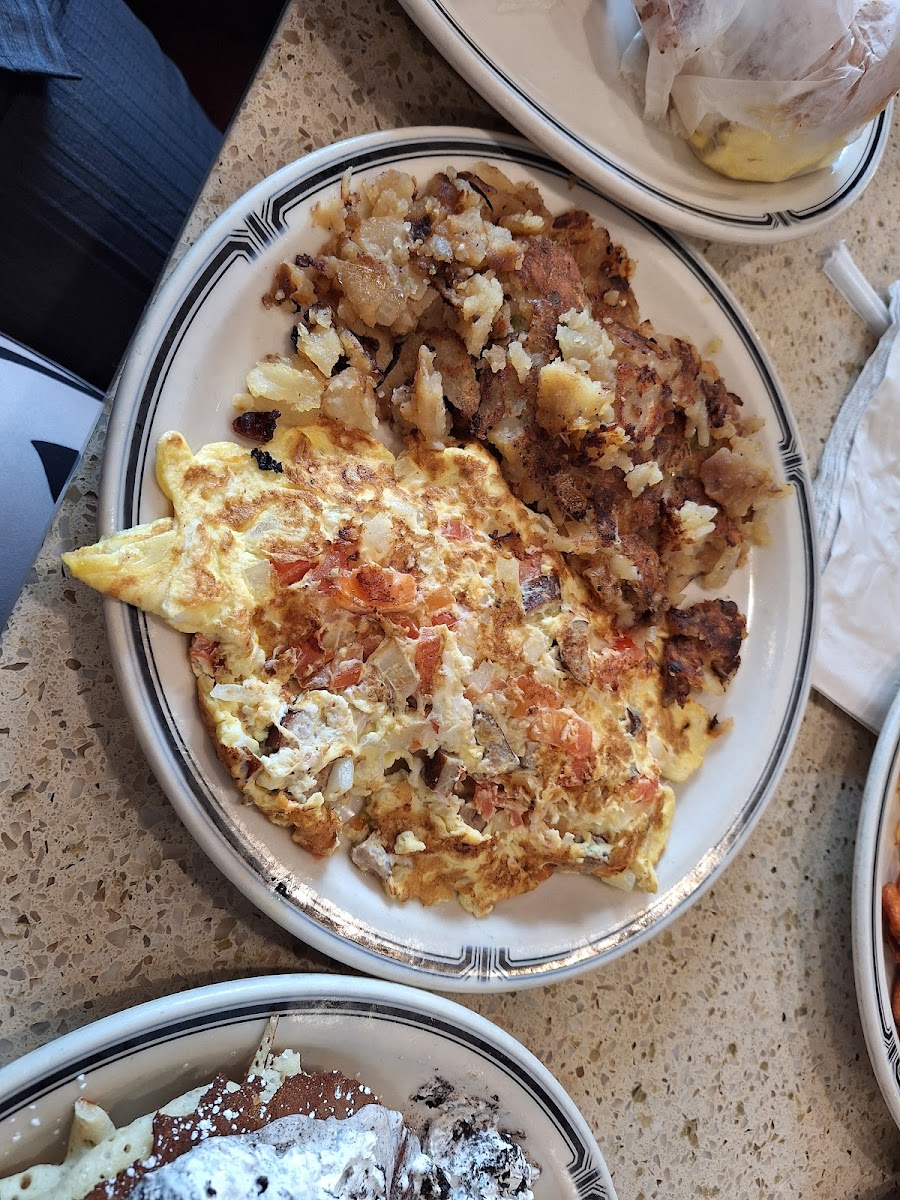Stop 20 Diner - Photo 5