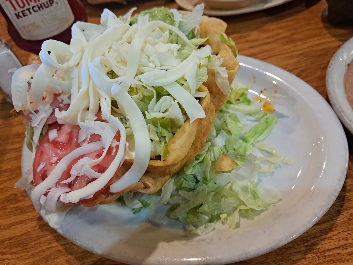 El Barril Mexican Grill - Photo 2
