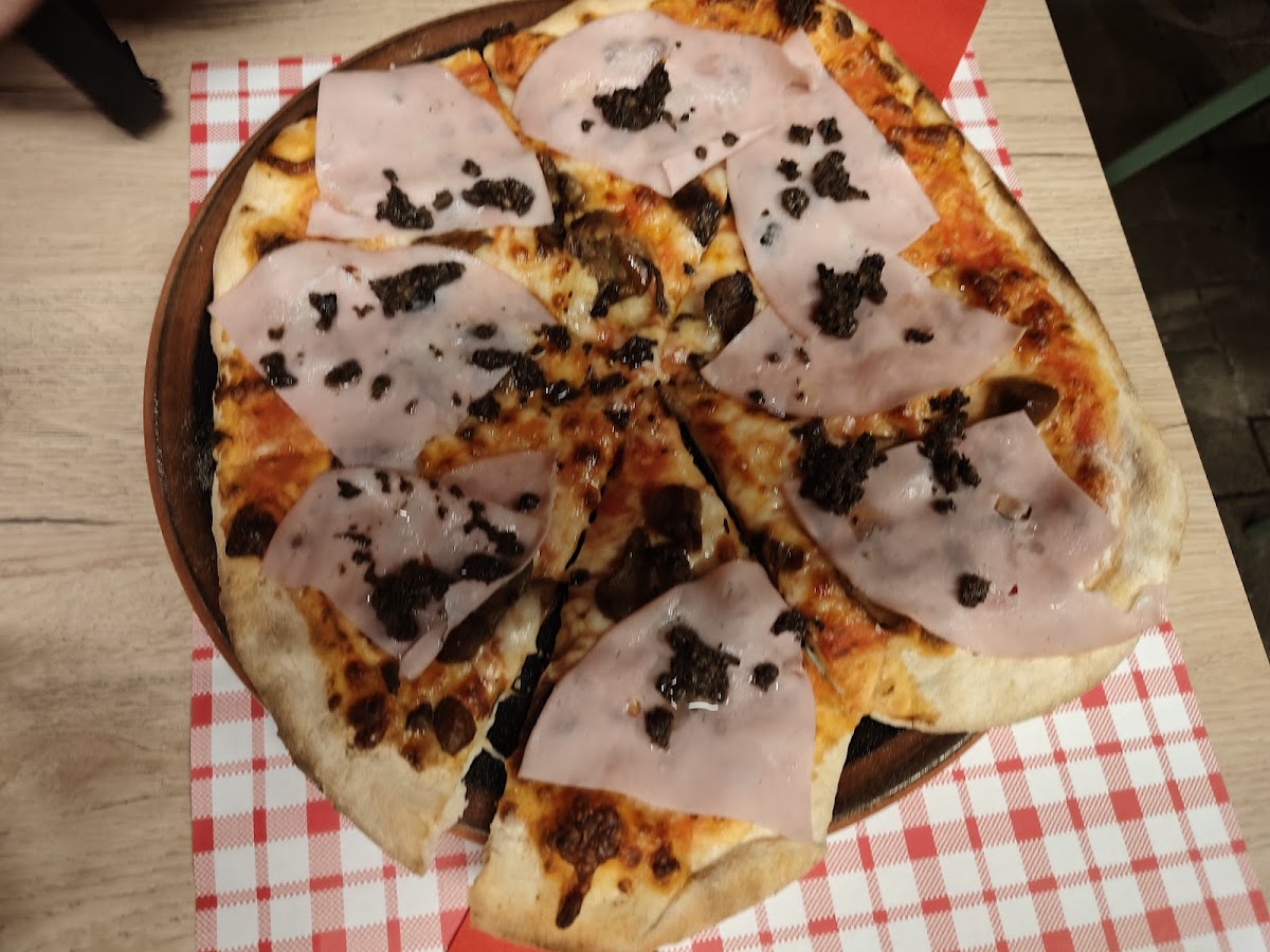 Trattoria La Peppa - Photo 2