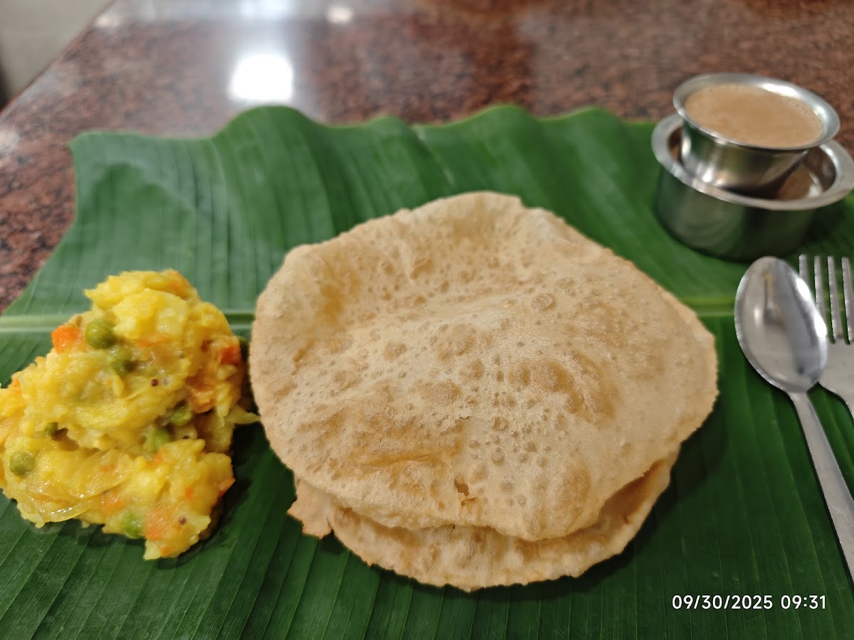 Lotus Family Restaurant Gasing - Photo 3