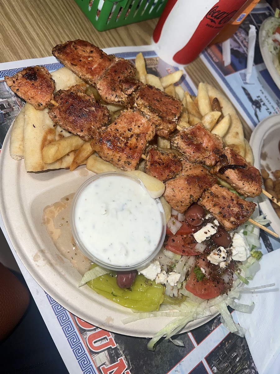 Bill's Gyro & Souvlaki - Photo 7