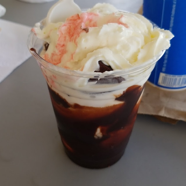 Brownie Sundae