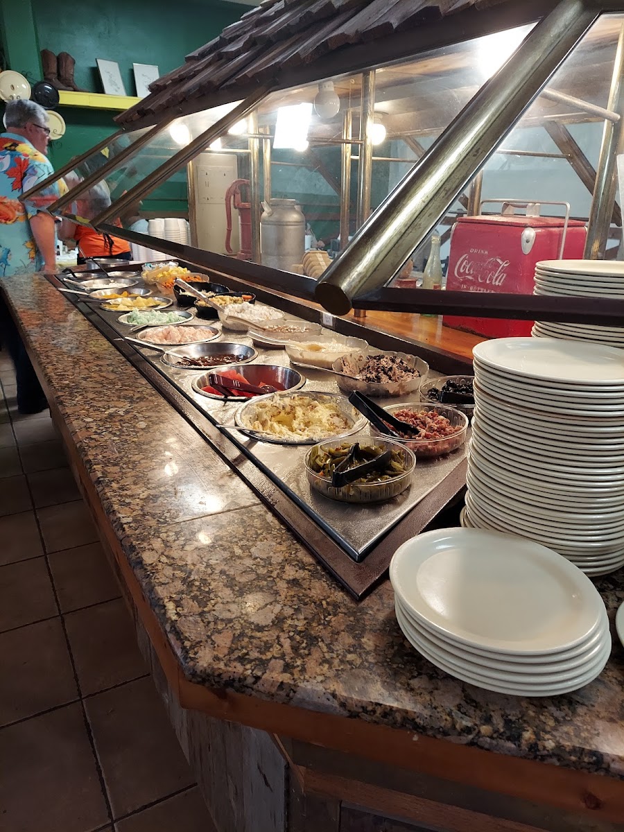 Butter Churn Restaurant - Photo 9