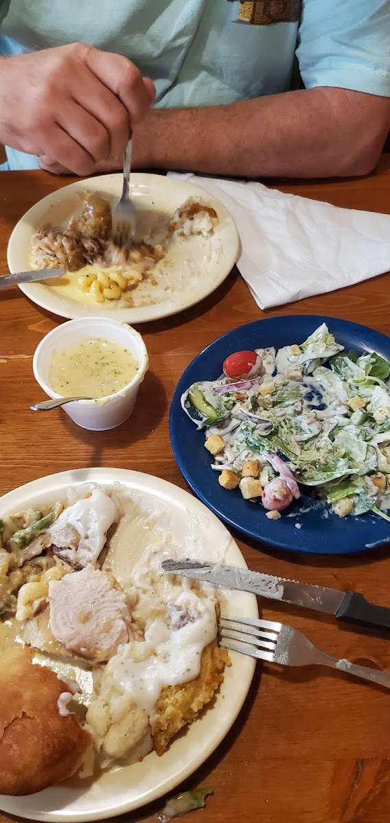 Butter Churn Restaurant - Photo 8