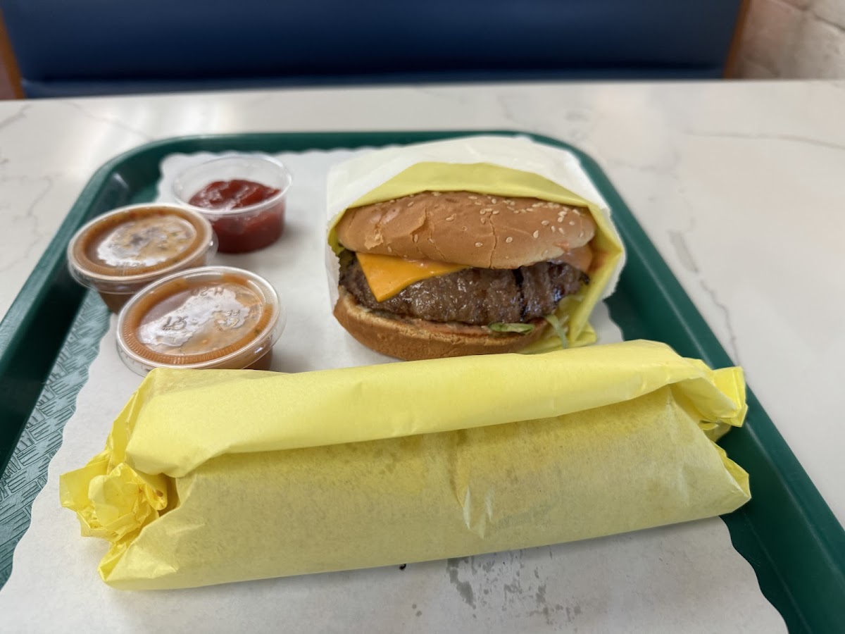 Burgertown USA - Photo 1