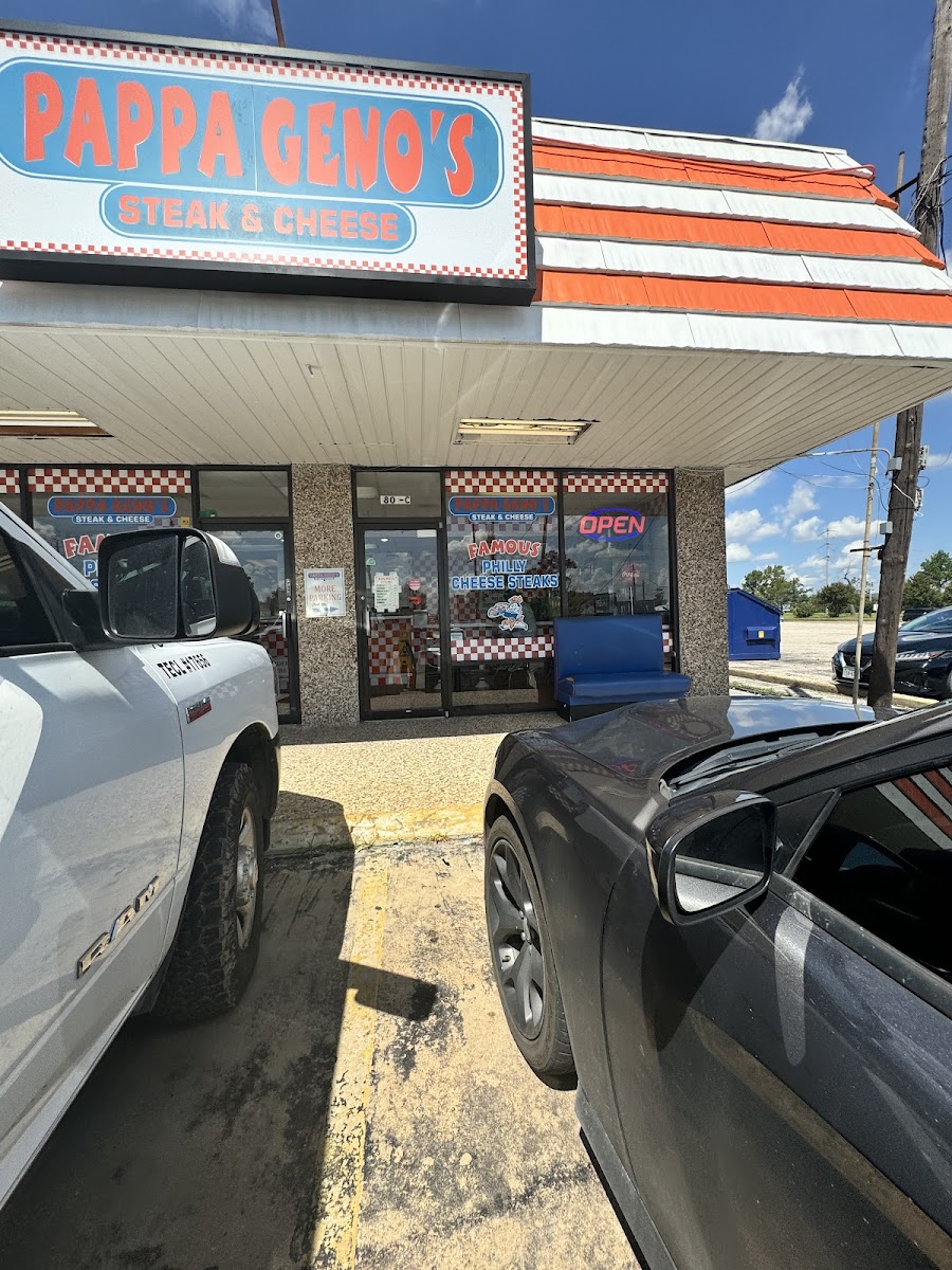 Pappa Geno's