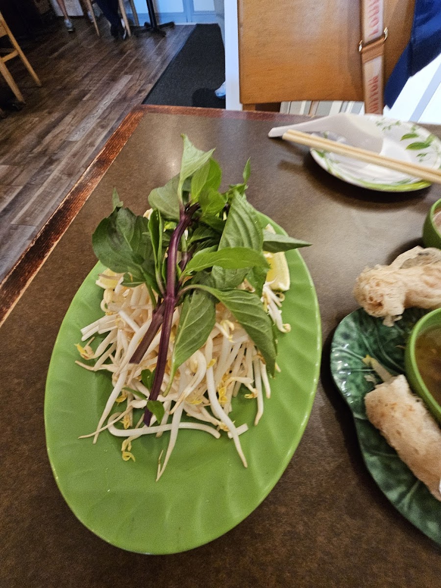 Lilly's Café - Photo 8