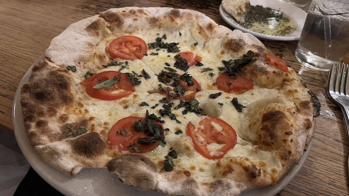 Ricatoni's Italian Grill - Photo 7