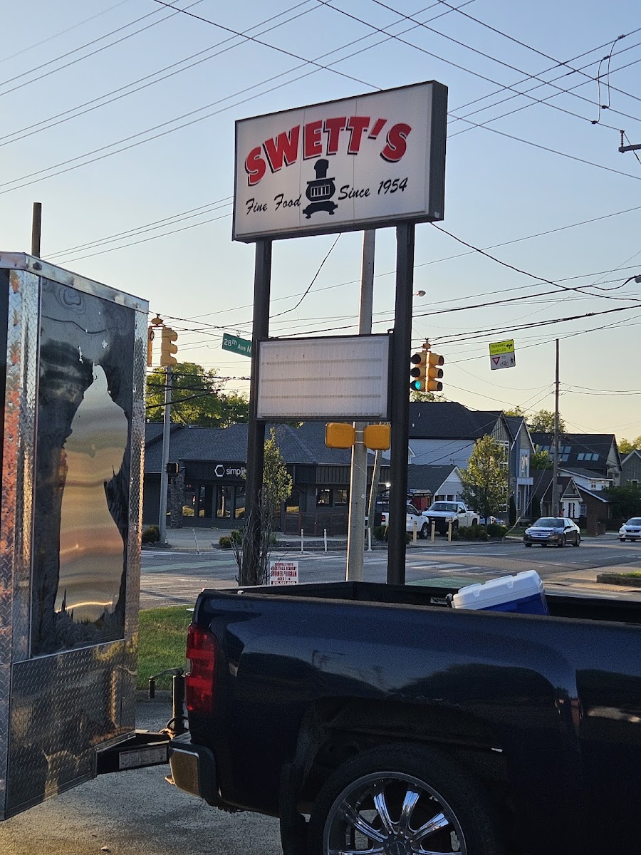 Swett's - Photo 3