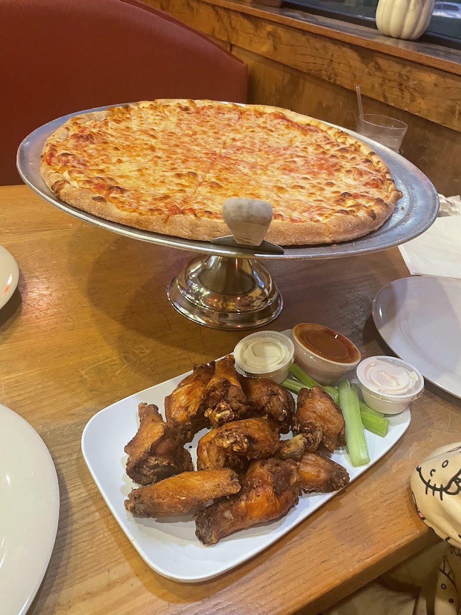 Francesco's Pizza Italian - Photo 3