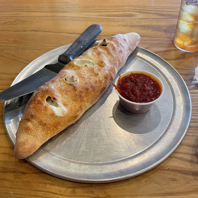 Regular Stromboli